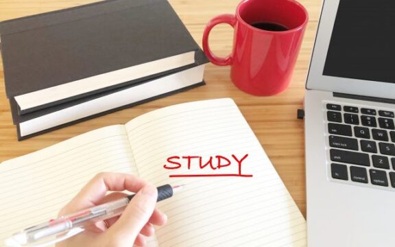 学び直しを成功させる4つのポイントと支援制度